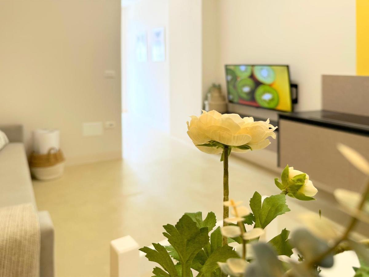13 Eur For Monthly Stay - Home By The Sea - Hbs Golem  Eksteriør bilde