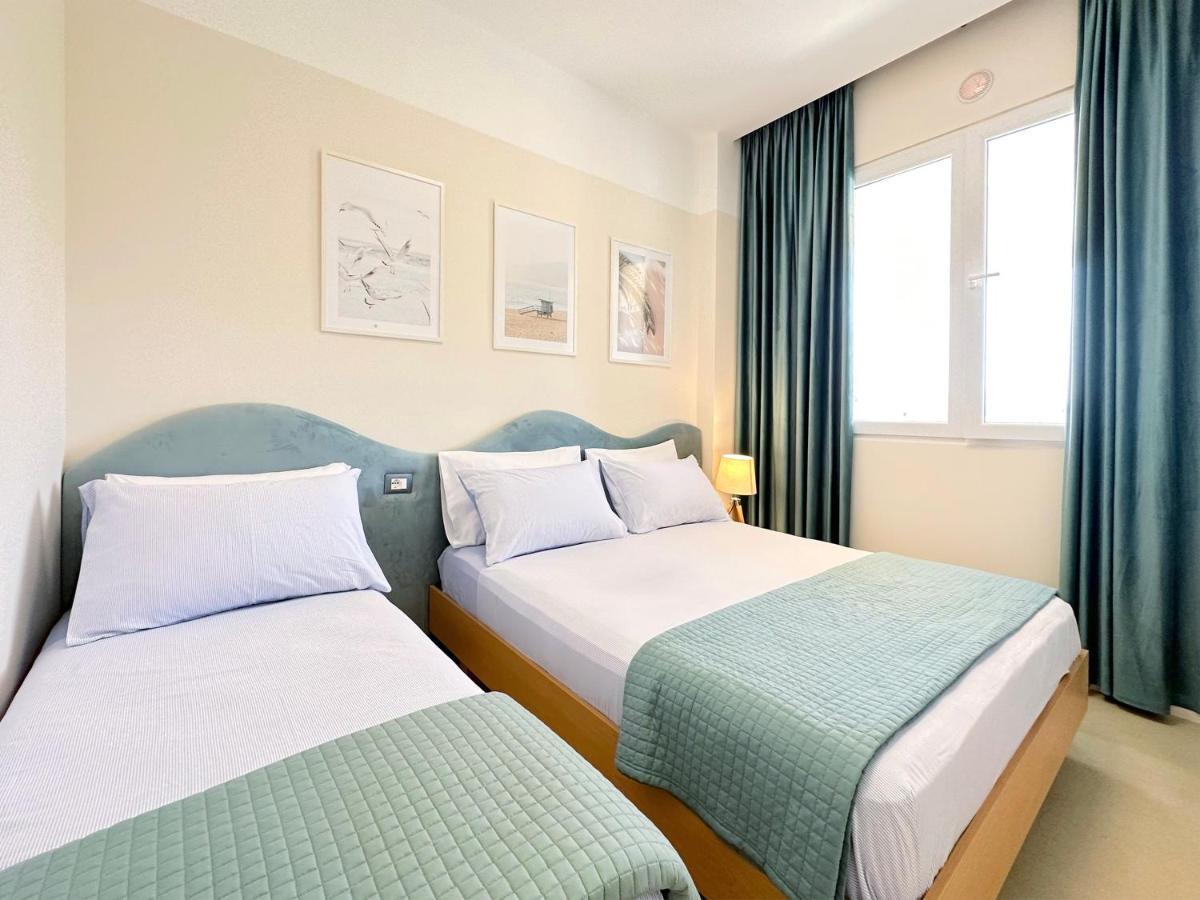 13 Eur For Monthly Stay - Home By The Sea - Hbs Golem  Eksteriør bilde