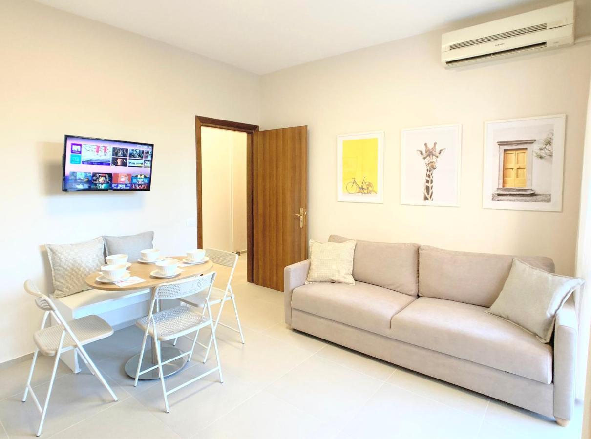 13 Eur For Monthly Stay - Home By The Sea - Hbs Golem  Eksteriør bilde