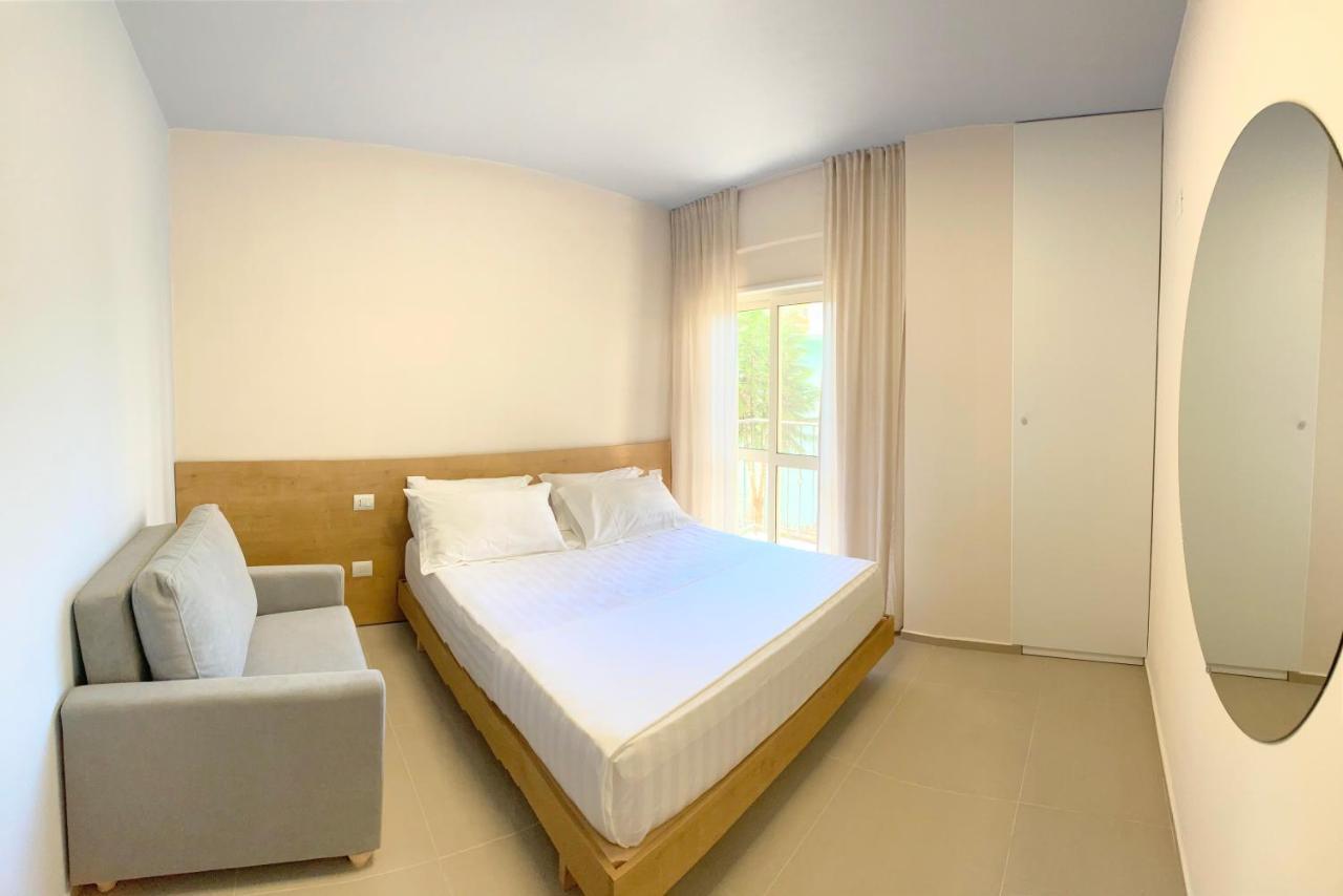 13 Eur For Monthly Stay - Home By The Sea - Hbs Golem  Eksteriør bilde