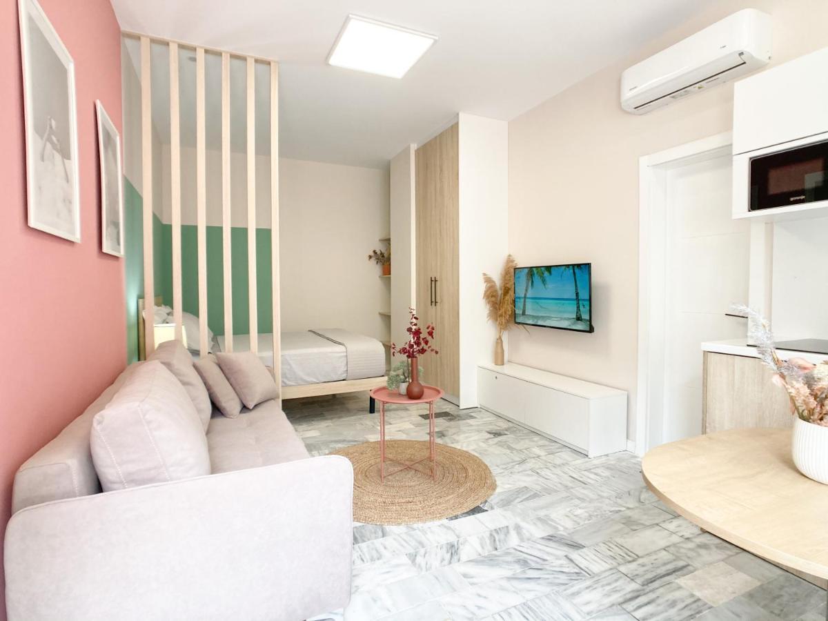 13 Eur For Monthly Stay - Home By The Sea - Hbs Golem  Eksteriør bilde