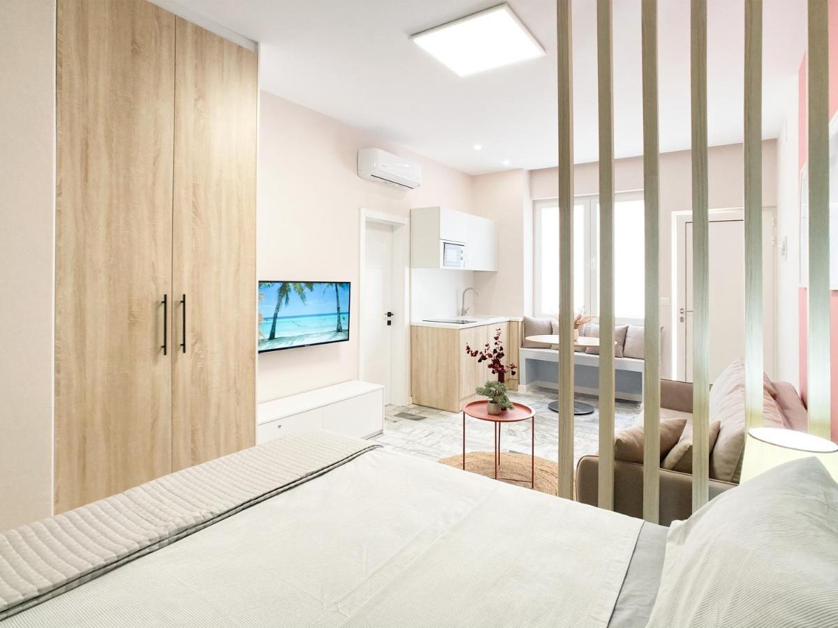 13 Eur For Monthly Stay - Home By The Sea - Hbs Golem  Eksteriør bilde