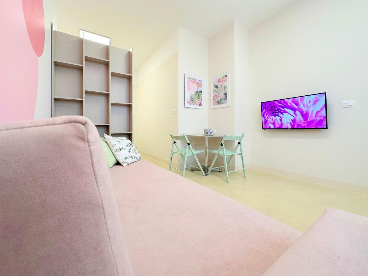 13 Eur For Monthly Stay - Home By The Sea - Hbs Golem  Eksteriør bilde